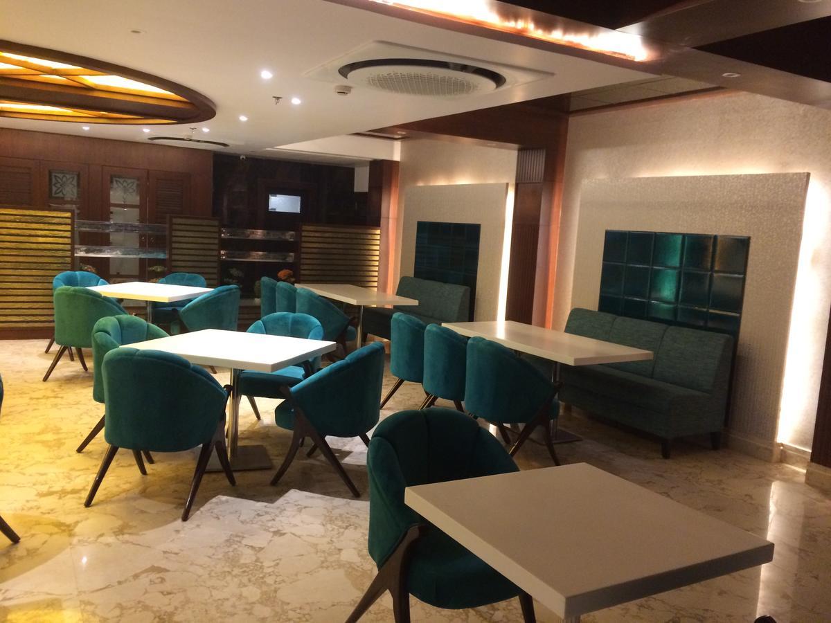 Hotel Varanasi Inn Exteriér fotografie